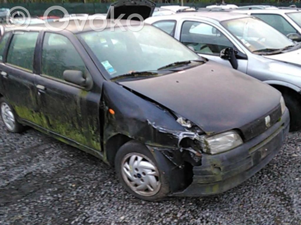 Punto (176) Punto