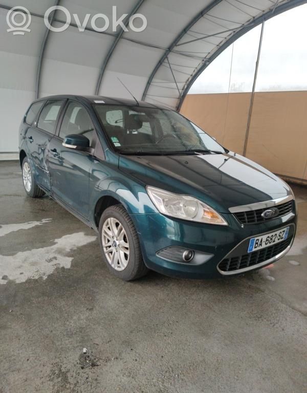 Focus Focus  1702414