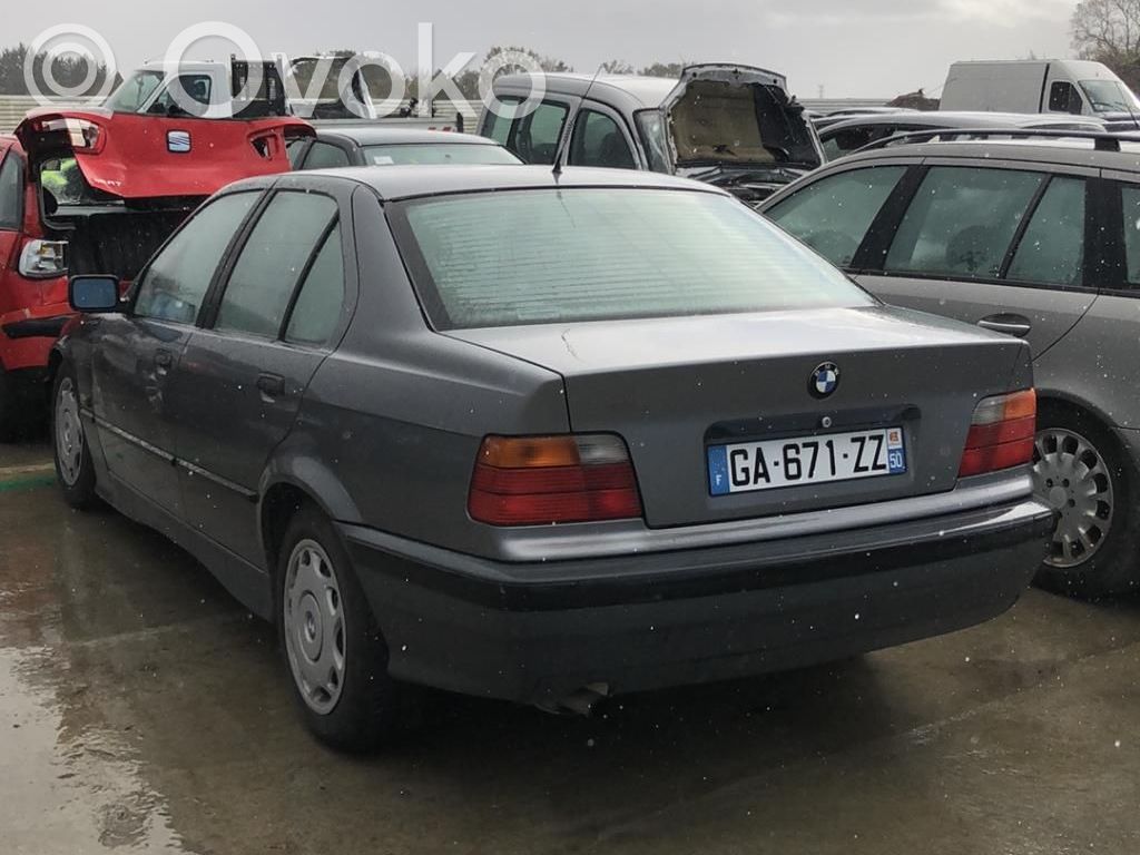 3 E36 Series 3  51118132414