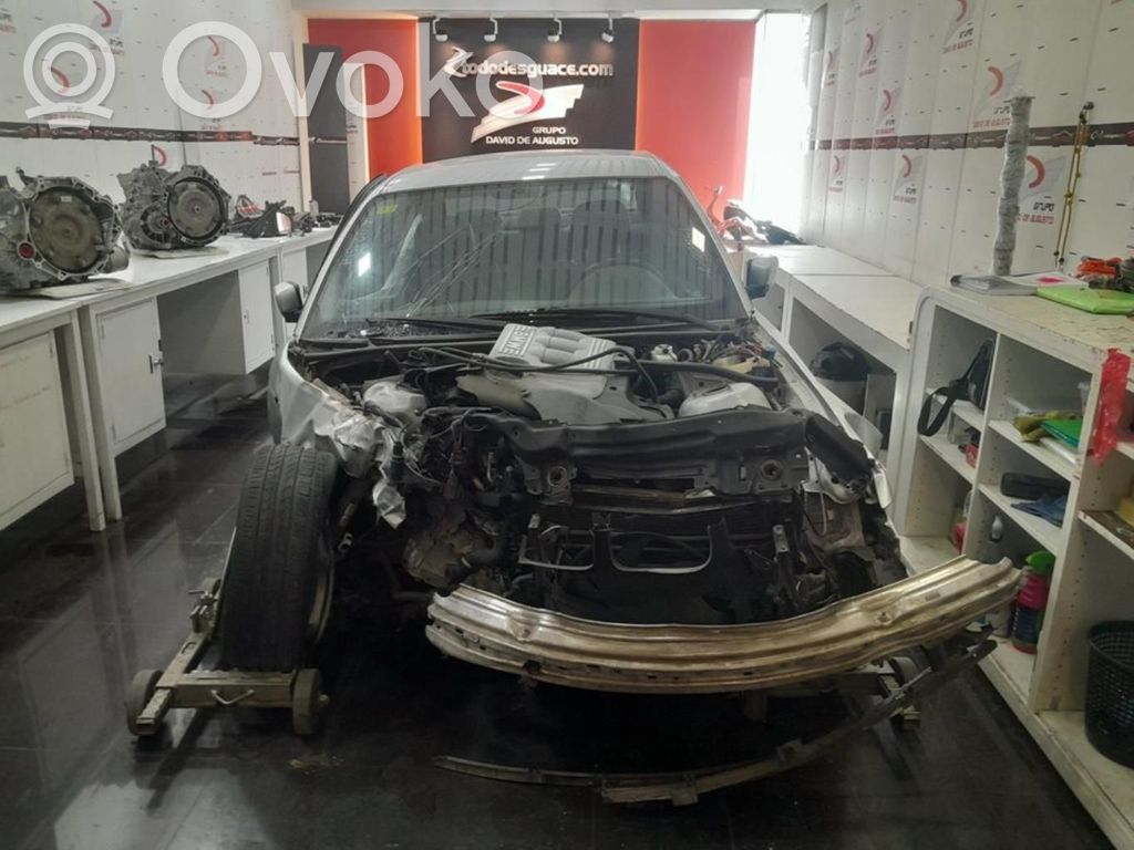 3 E46 Series 3  0281010565