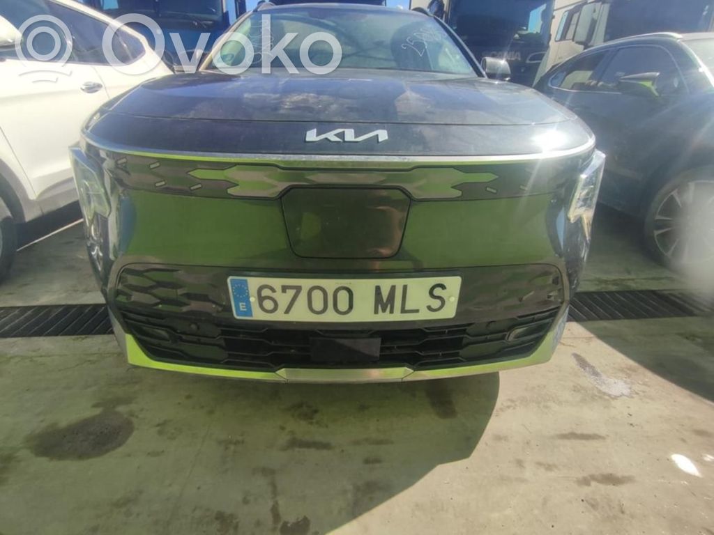 Niro Niro  SINREFVISIBLE