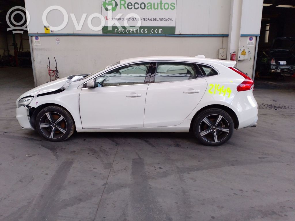 V40 S40, V40  32242881