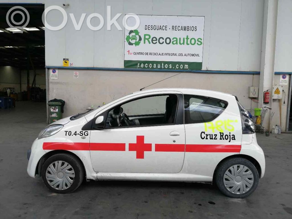 C1 C1  9221T8