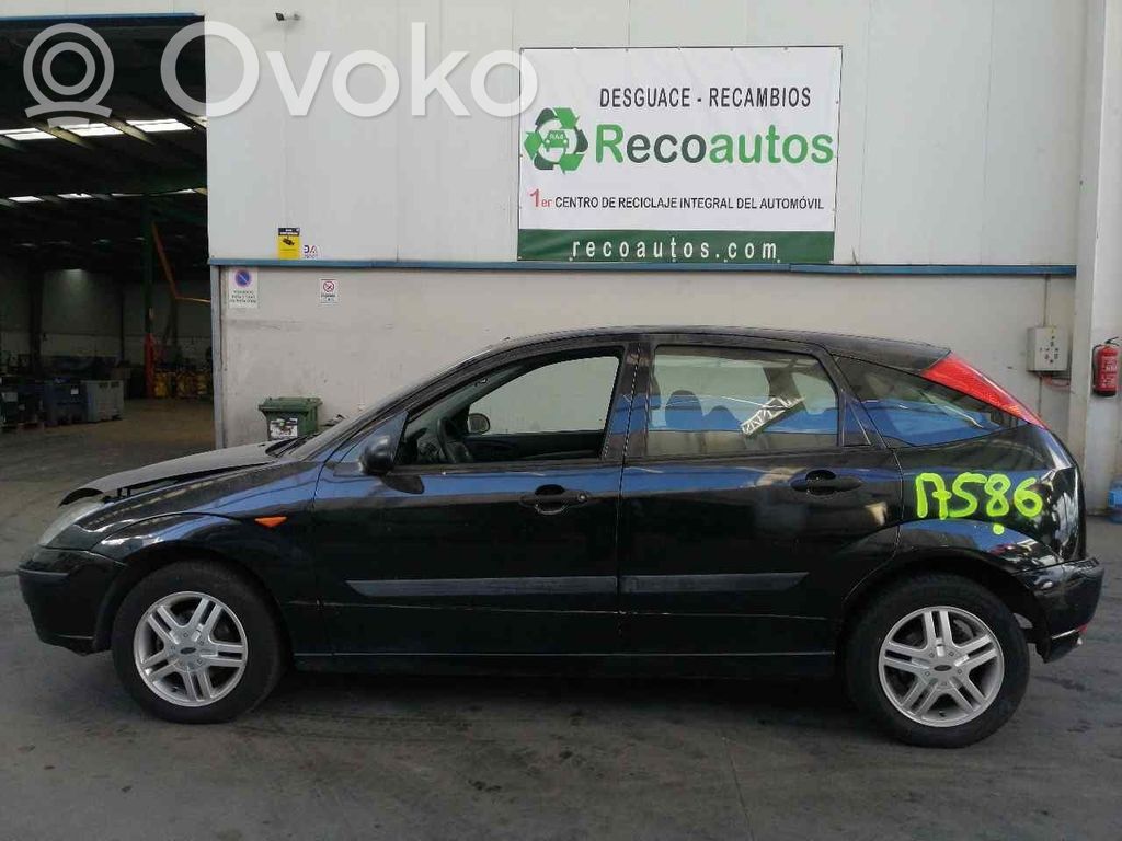 Focus Focus  YS6Q6675AD