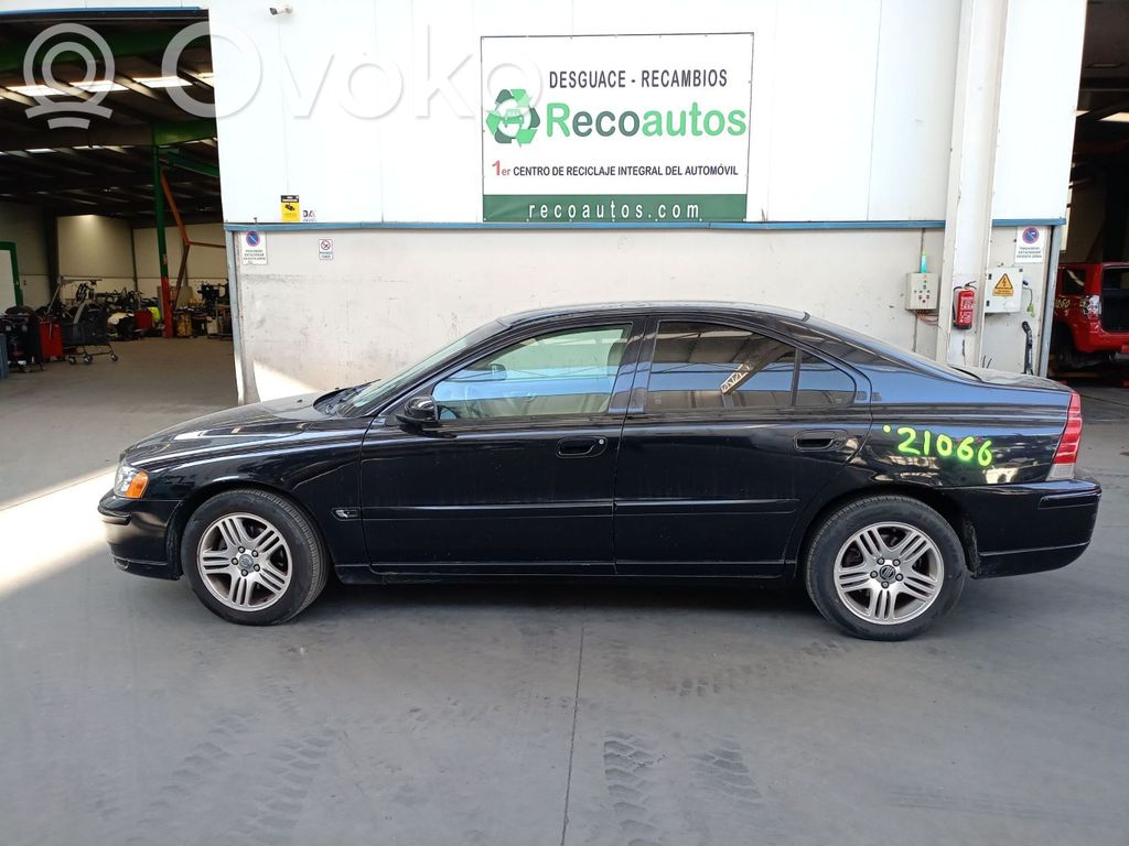 S60 S60  8658352