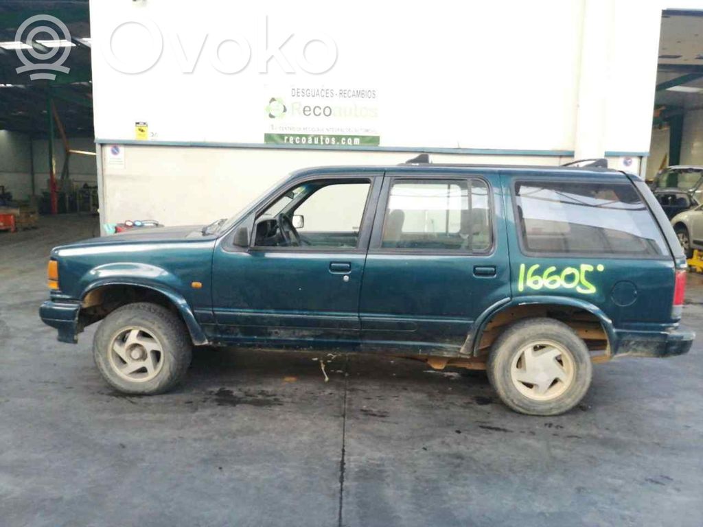 Explorer Explorer  3433734