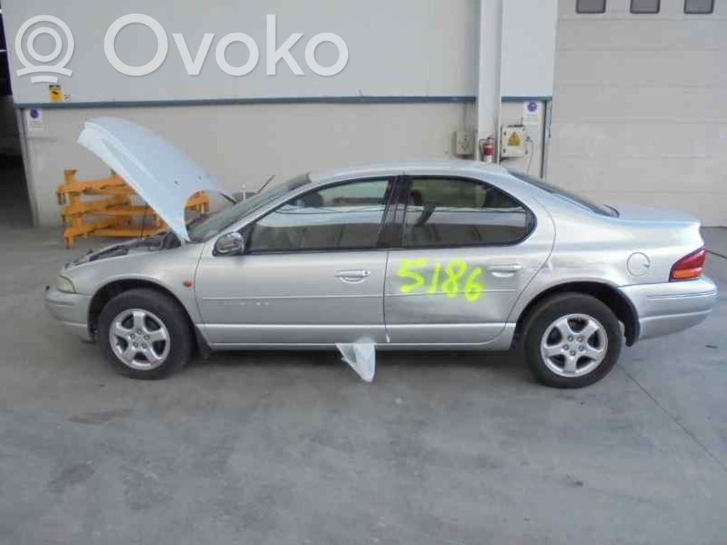 Stratus Stratus  04606950AB