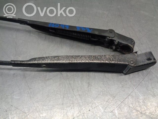 80 90 S2 B4 80, 90  0432193838