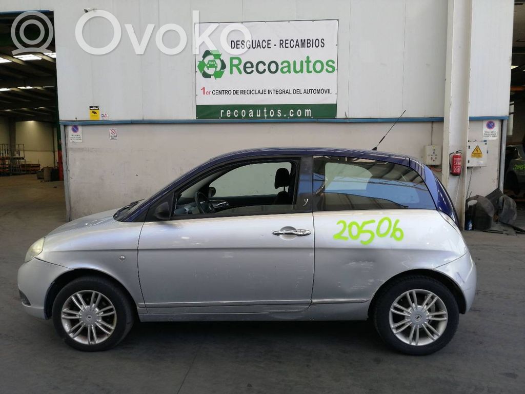 Ypsilon Ypsilon  51792919