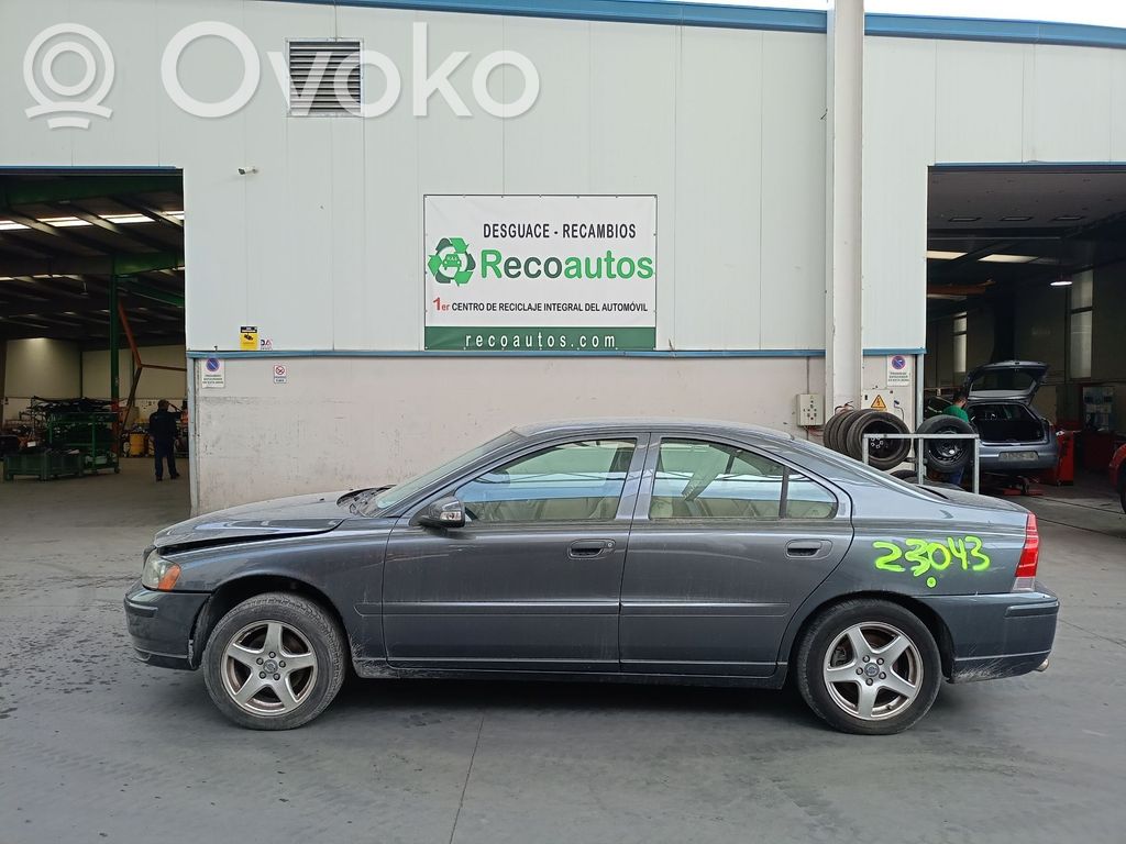 S60 S60  8658352
