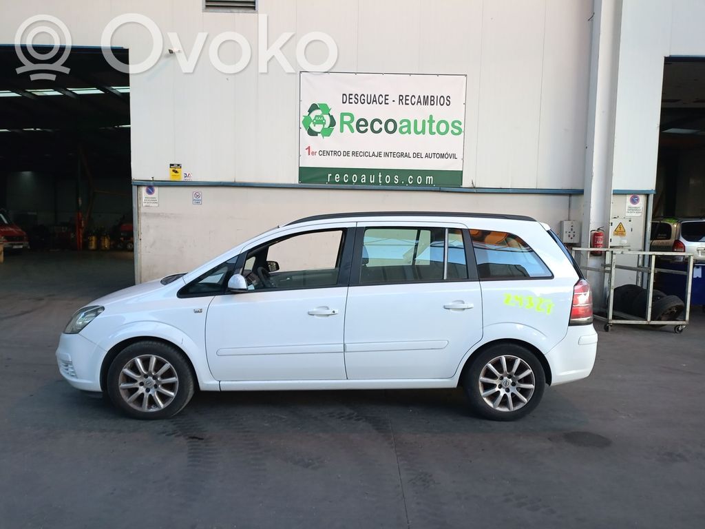 Zafira B Zafira  13234252