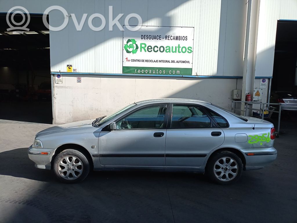 S40, V40 S40, V40  9472908