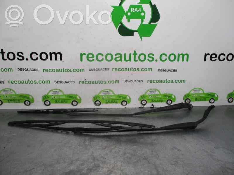 600 600  ECCB30EJ004