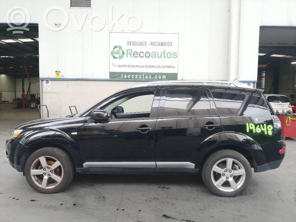 Outlander Outlander  4670A282