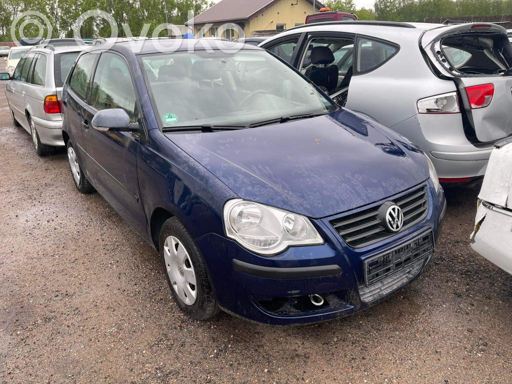 Polo IV 9N3 Polo  6Q0513025BL
