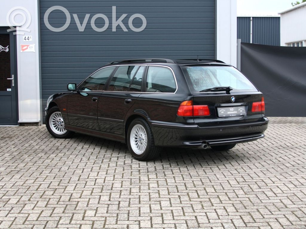 5 E39 Series 5  22473569