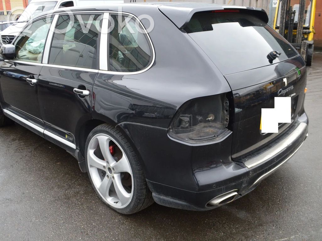 Cayenne (9PA) Cayenne  0268017082