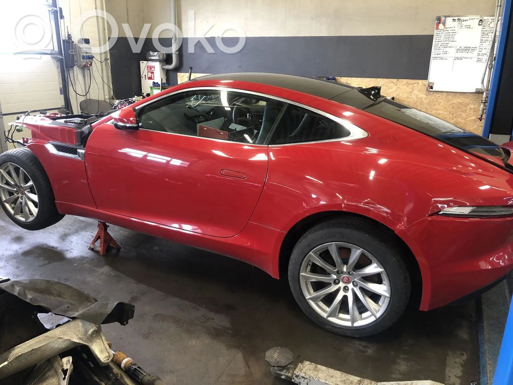 F-Type F-Type  GX5311654AB