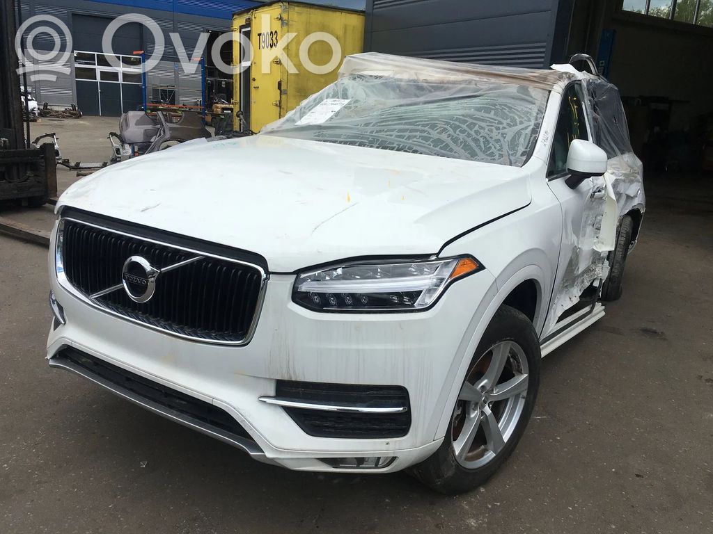 XC90 XC90  31366418