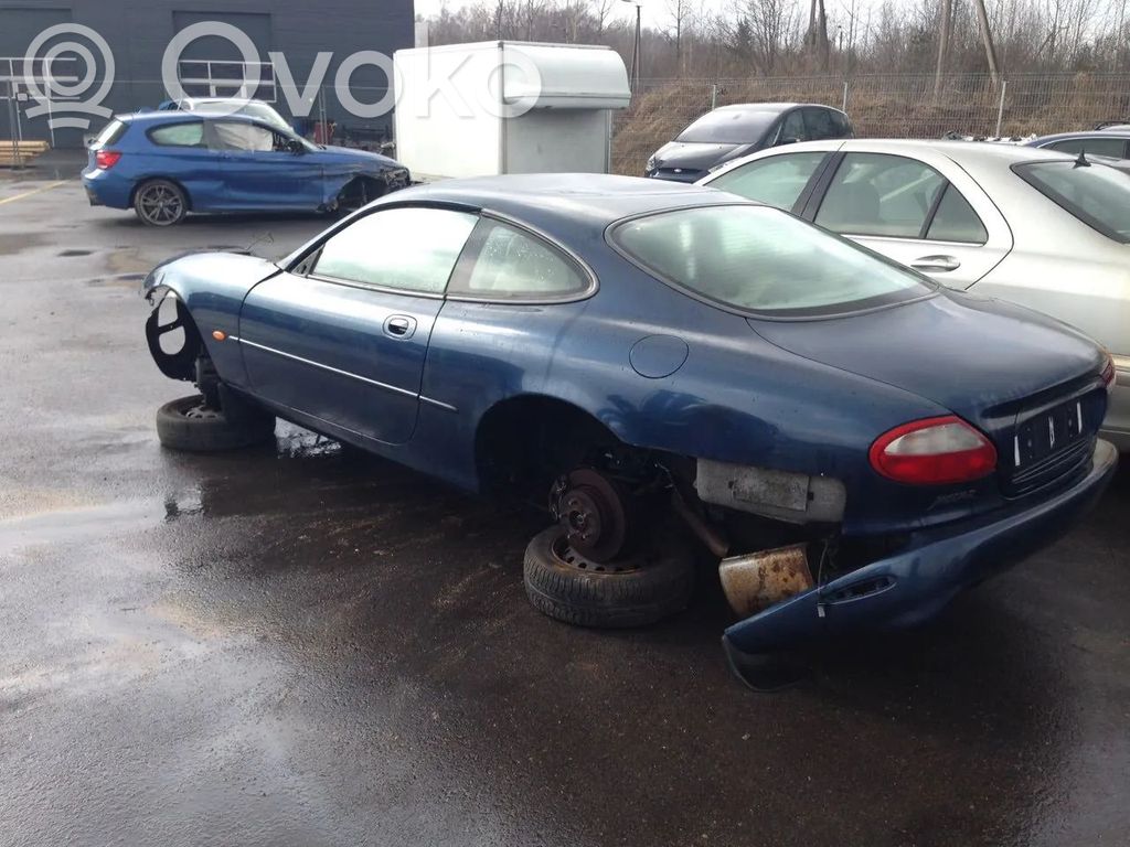 XK8 - XKR XK-Series  0655009970