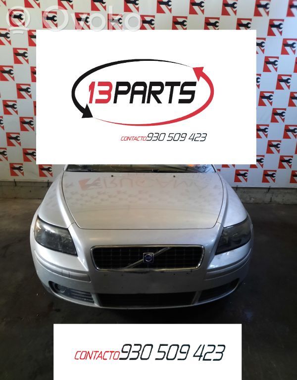 S40 S40, V40