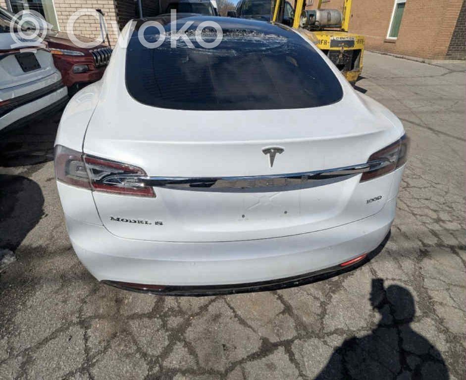Model S Tesla Model S  6007366