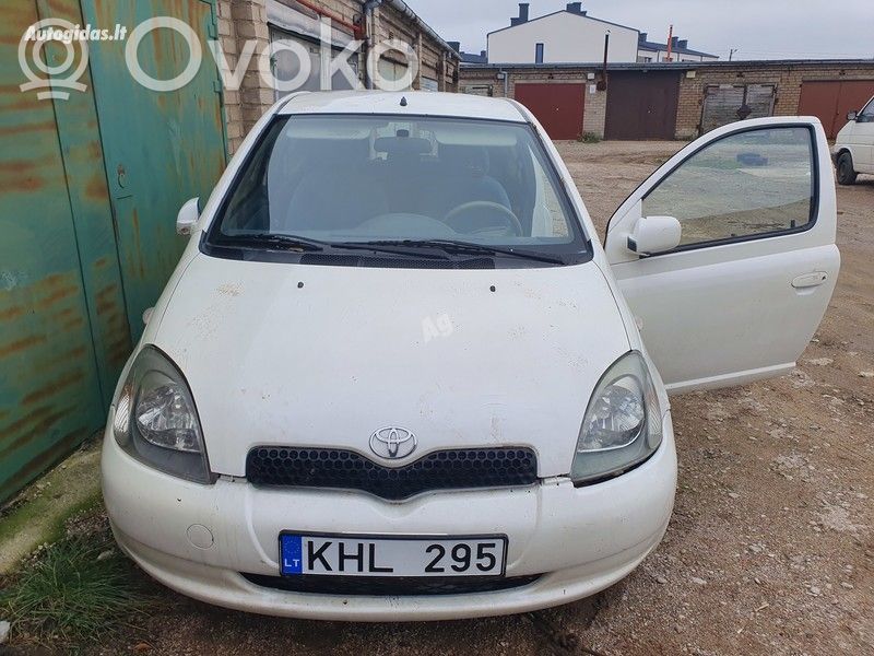 Yaris Yaris  DAN962