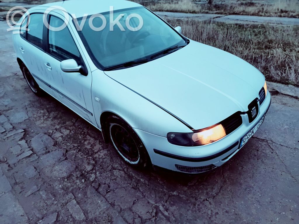 Leon (1M) Leon  038906012CA