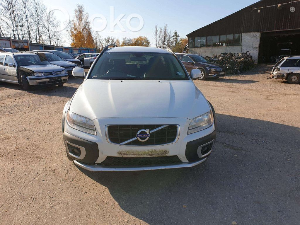 XC70 XC70  TR8070M18