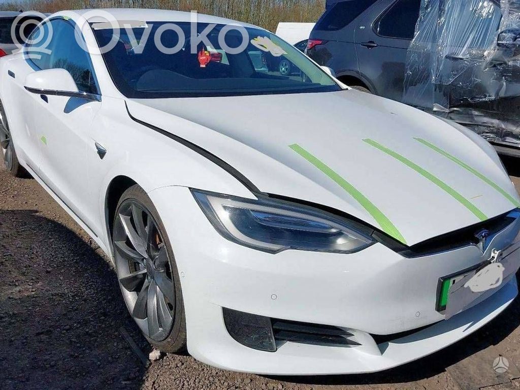Model S Tesla Model S