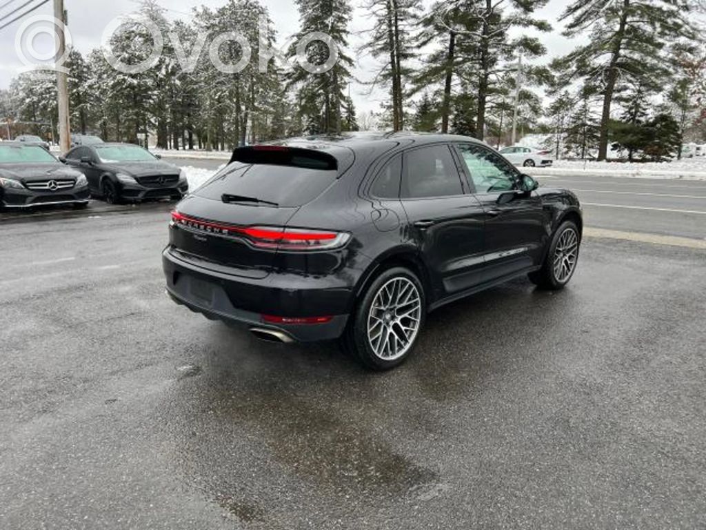 Macan (95B) Macan  95B199308C