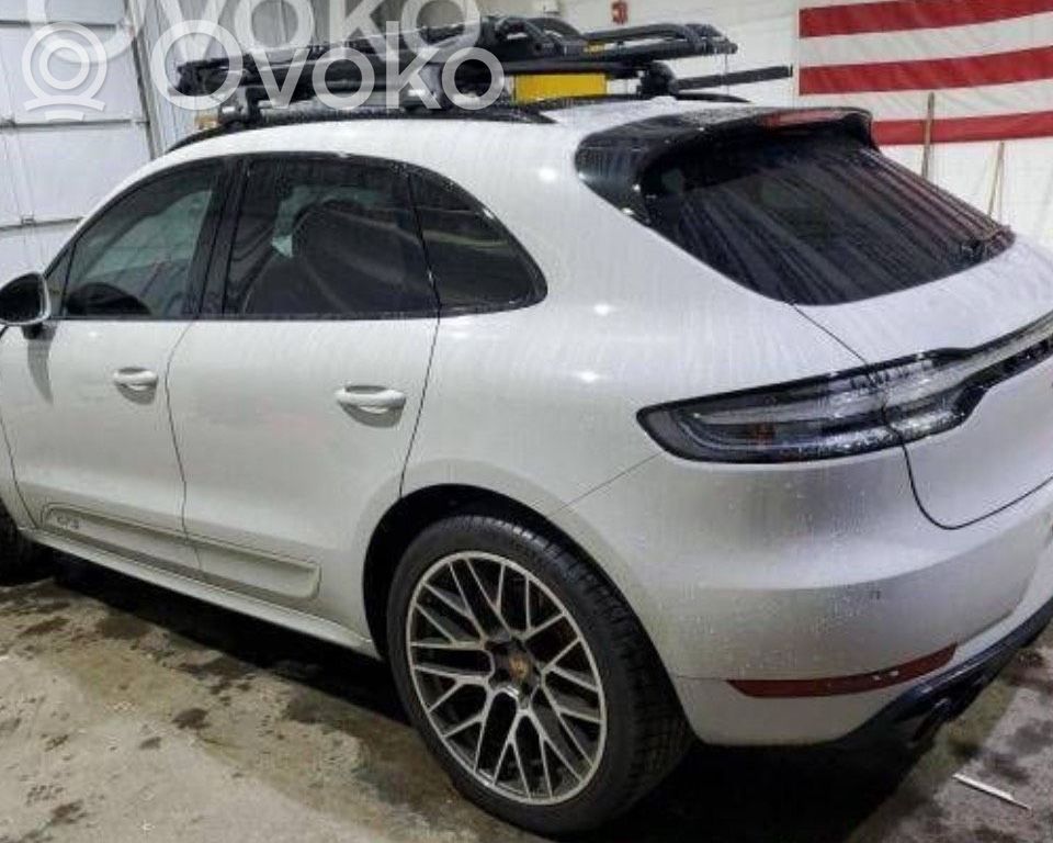 Macan (95B) Macan  06M906265A