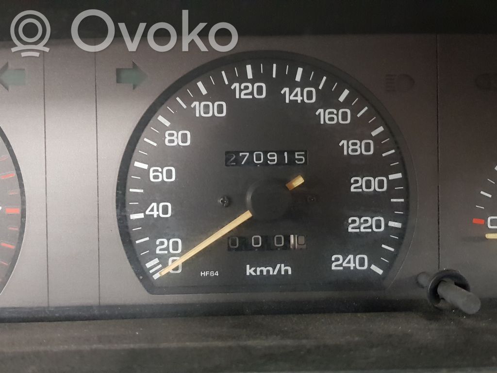929 929