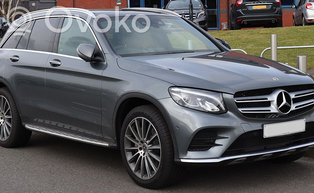 GLC X253 C253 GLC-class