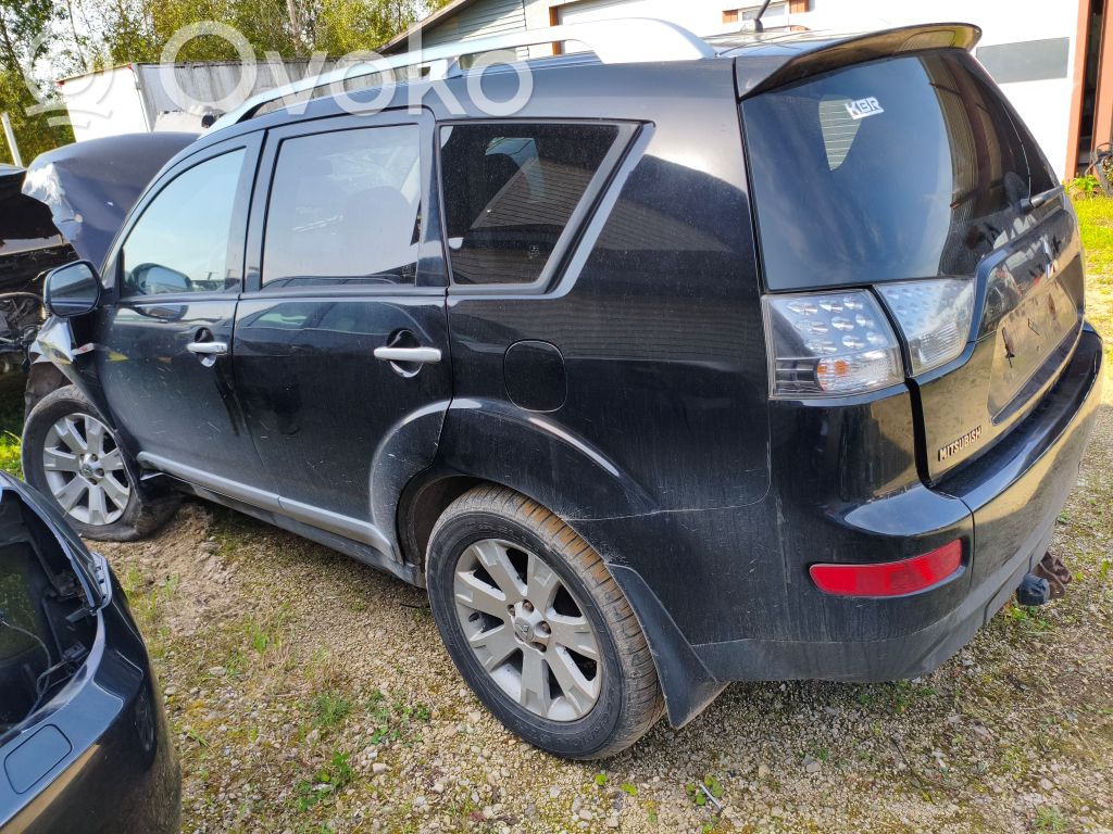 Outlander Outlander  8750A090