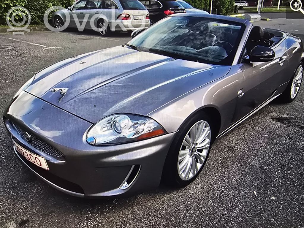 XK - XKR XK-Series  8W838005AE
