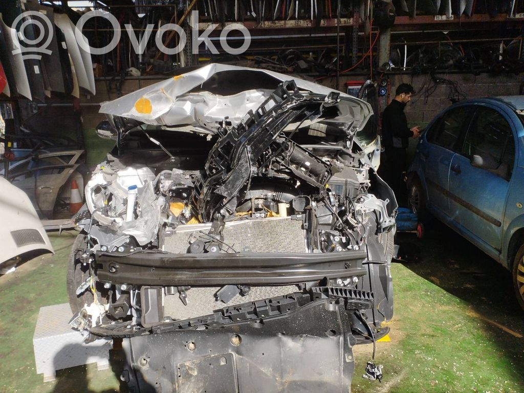 Yaris Yaris  8983A0D011