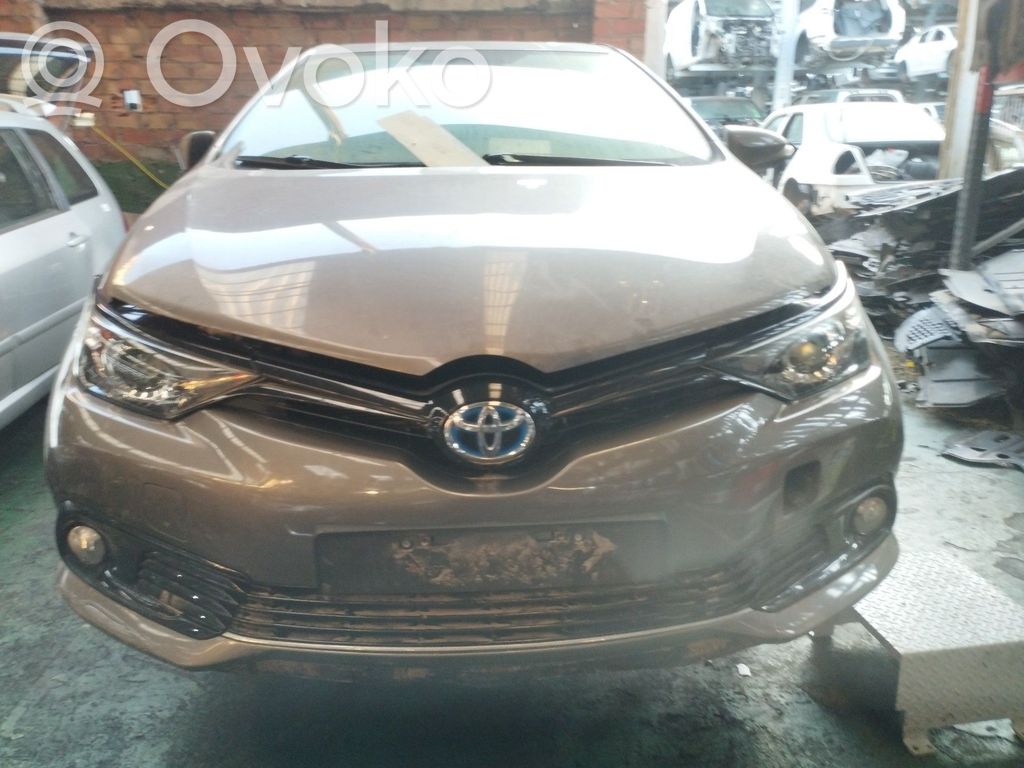 Auris E180 Auris