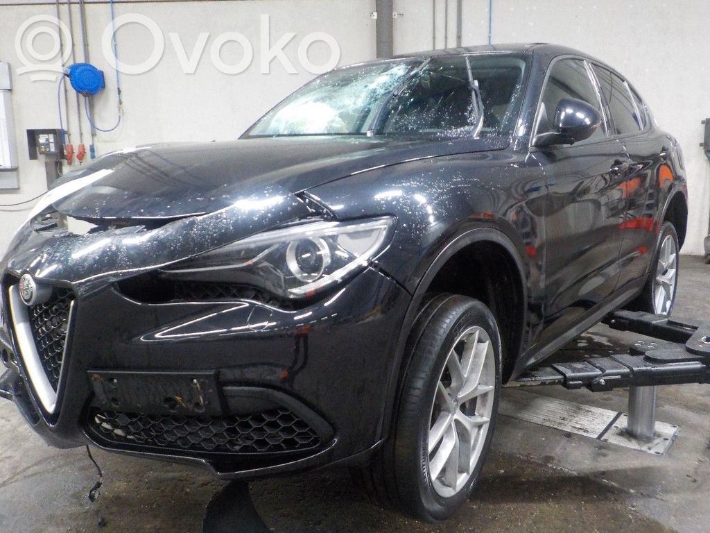 Stelvio Stelvio  50540709