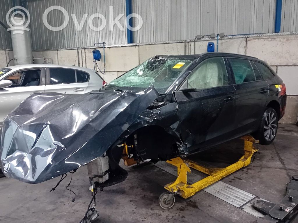 Octavia Mk4 Octavia  5E4941501A