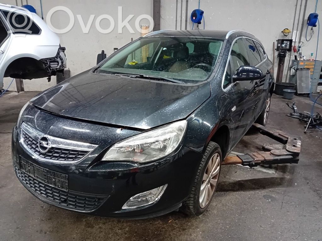 Astra J Astra  22883322