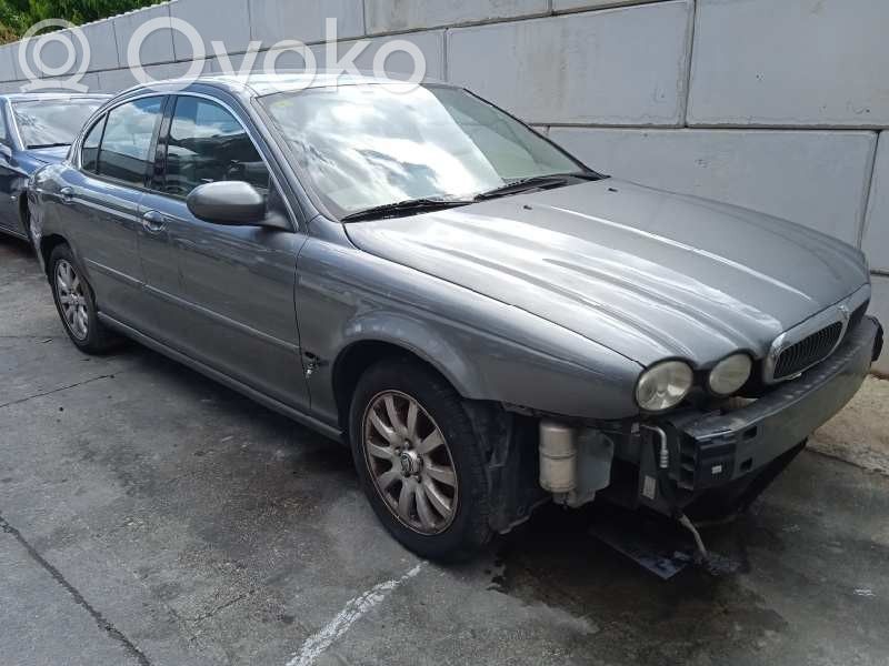 X-Type X-Type  C2S23560
