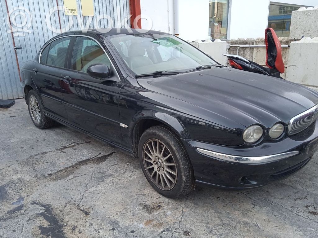 X-Type X-Type  C2S35972