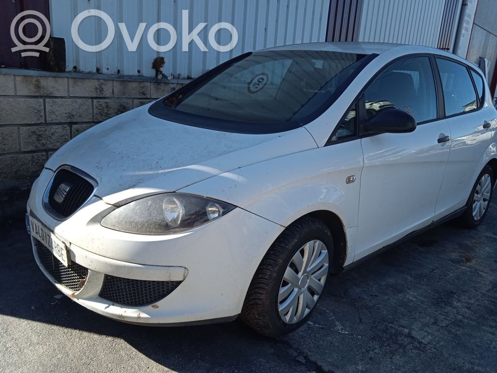 Altea Altea  5P0807217M