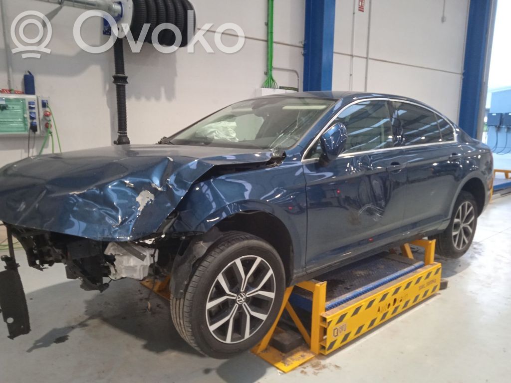 Passat Alltrack Passat  05N907807C