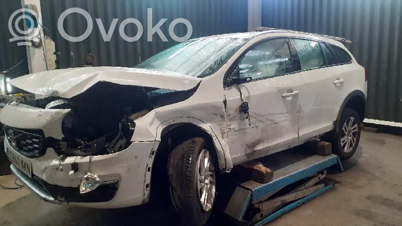 V60 V60, V60 Cross Country  36012474
