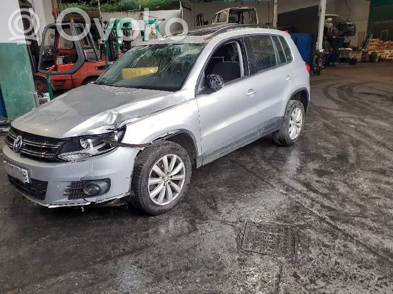 Tiguan Tiguan  5N0827550D