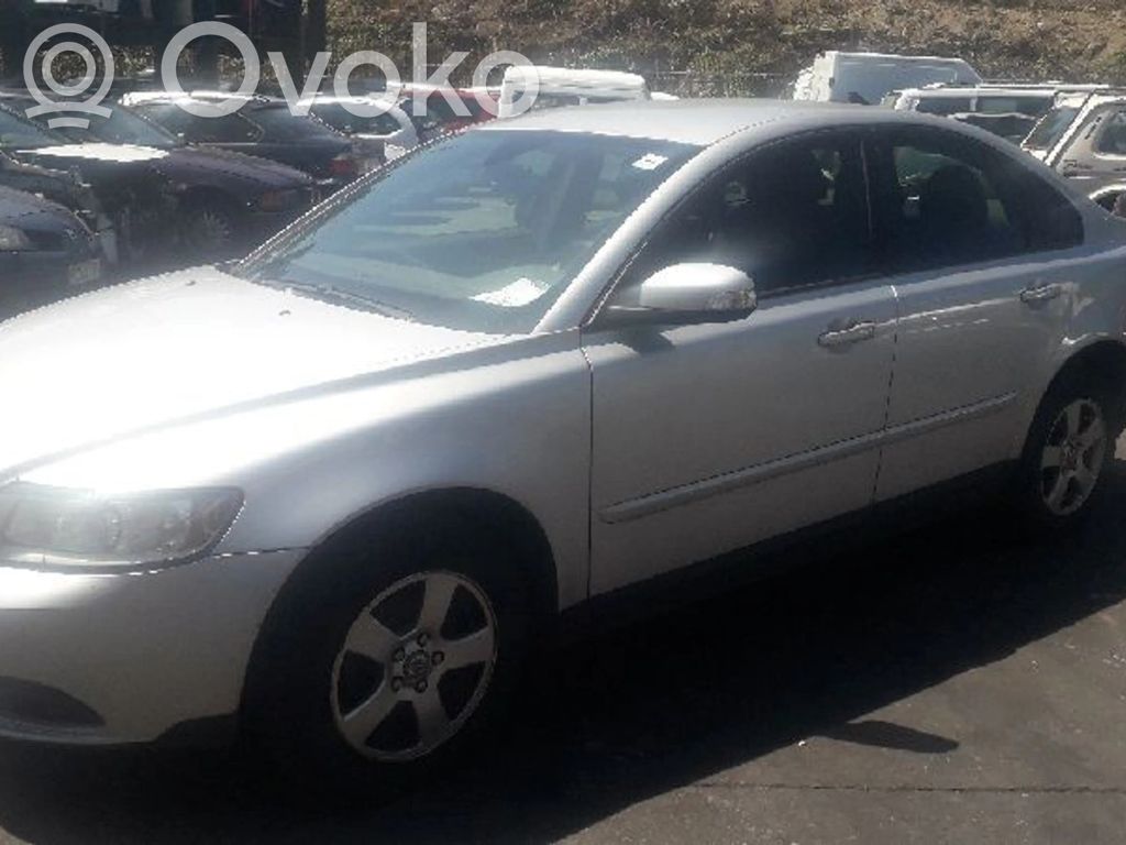 S40 S40, V40  30739398
