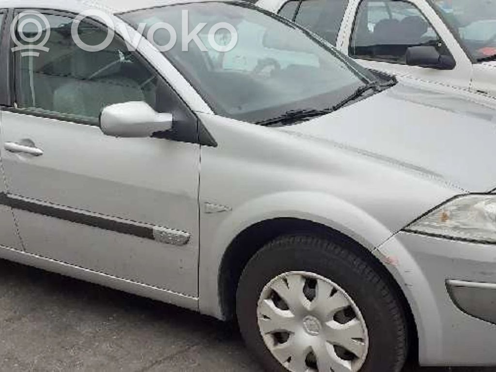 Megane II Megane  8200527725