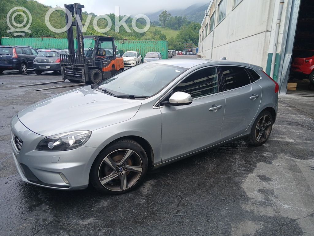 V40 S40, V40  31305432